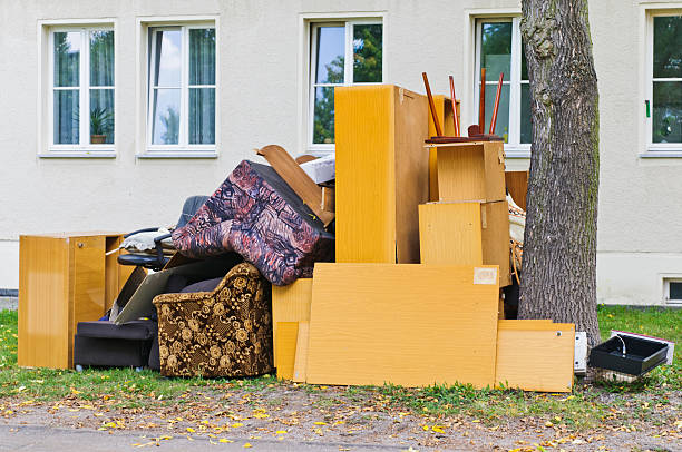 Best Estate Cleanout Services  in Petaluma, CA